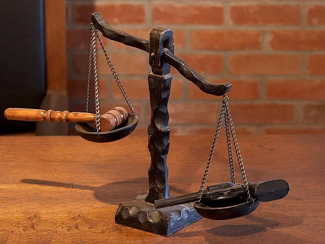 lawyer-services-3